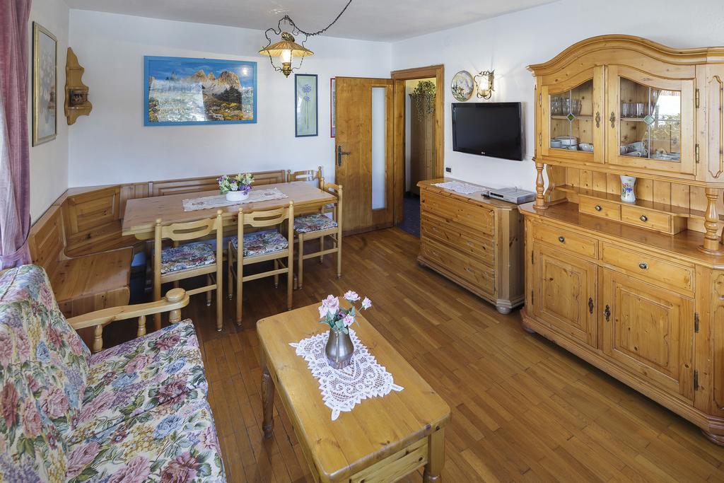 Villa Casanova - Stayincortina Cortina d'Ampezzo Room photo